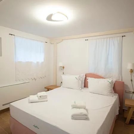 Apartmán Dervisia Stonehouse 4 *
